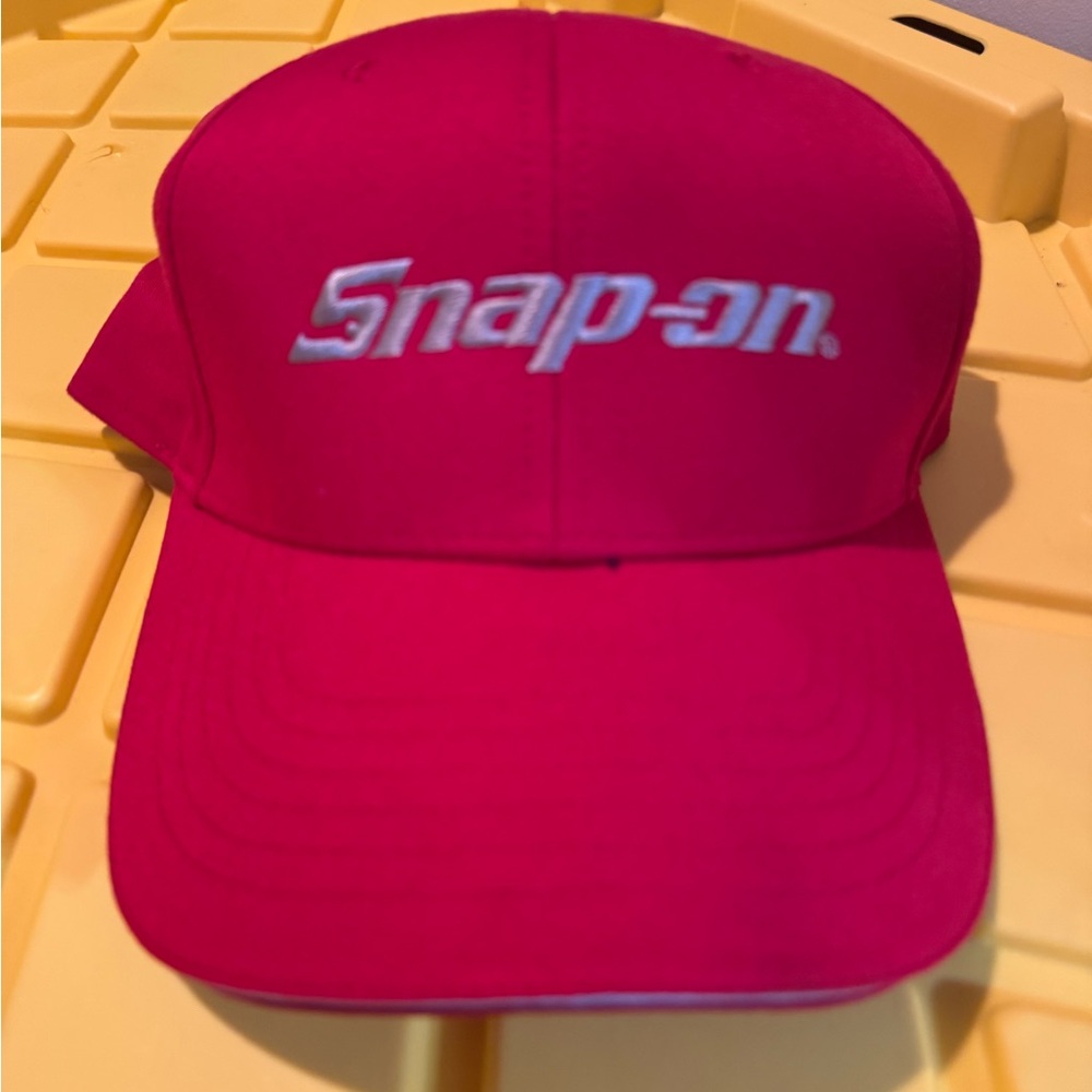 Snap-on Red Cap